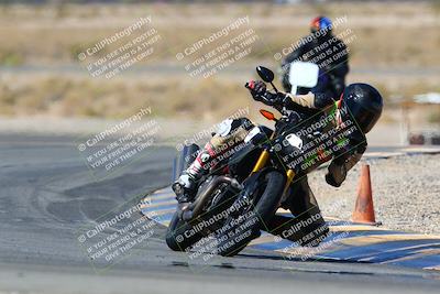 media/Mar-12-2022-SoCal Trackdays (Sat) [[152081554b]]/Turn 11 (1035am)/